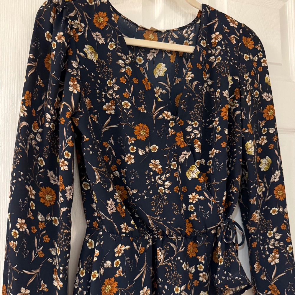(4 for $20) Nine Britton Top - Small - Like New